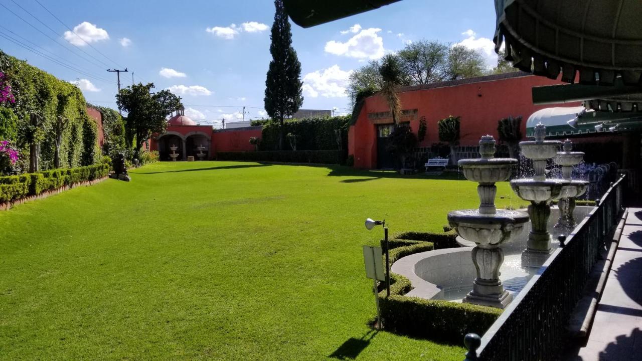 哈深达德拉诺里亚大酒店 阿瓜斯卡达特斯 外观 照片 The garden of the museum